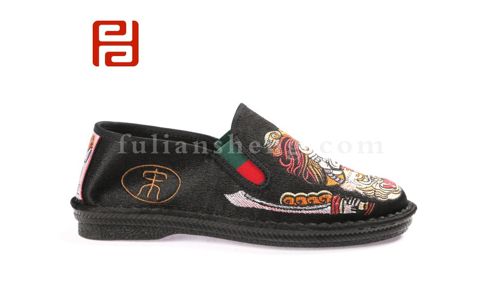 jucaikcp老北京布鞋绒面软底神话刺绣布鞋男鞋个性图片