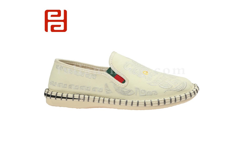 jucaikcp中国风休闲刺绣男鞋绣花透气轻便软底夏款北京布鞋图片