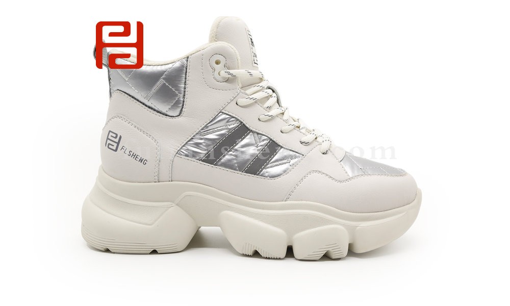jucaikcp2020冬季新款时尚运动百搭高帮厚底显高牛皮老爹鞋图片