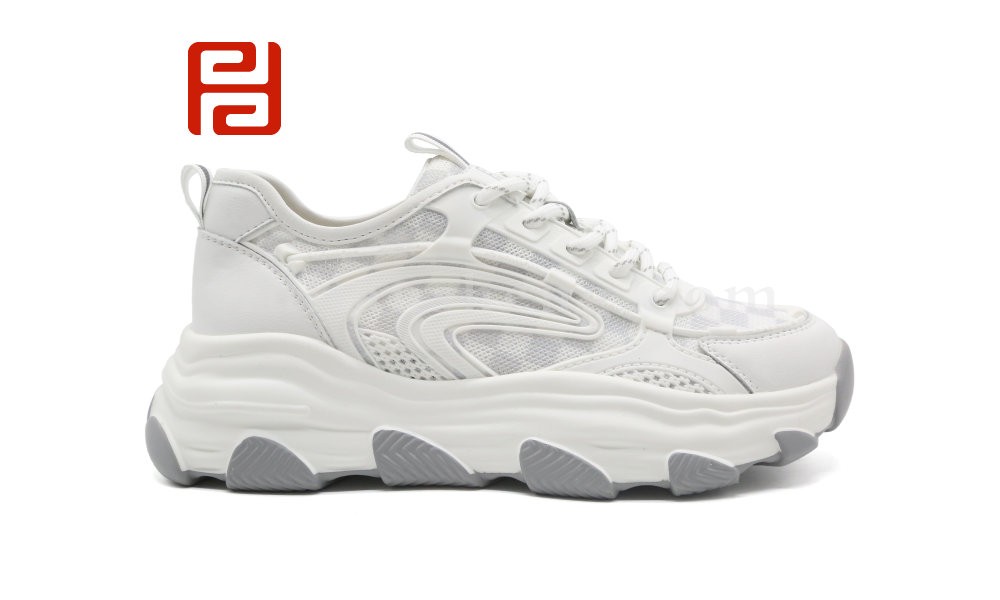 jucaikcp夏季时尚运动女鞋棋盘格拼色老爹鞋