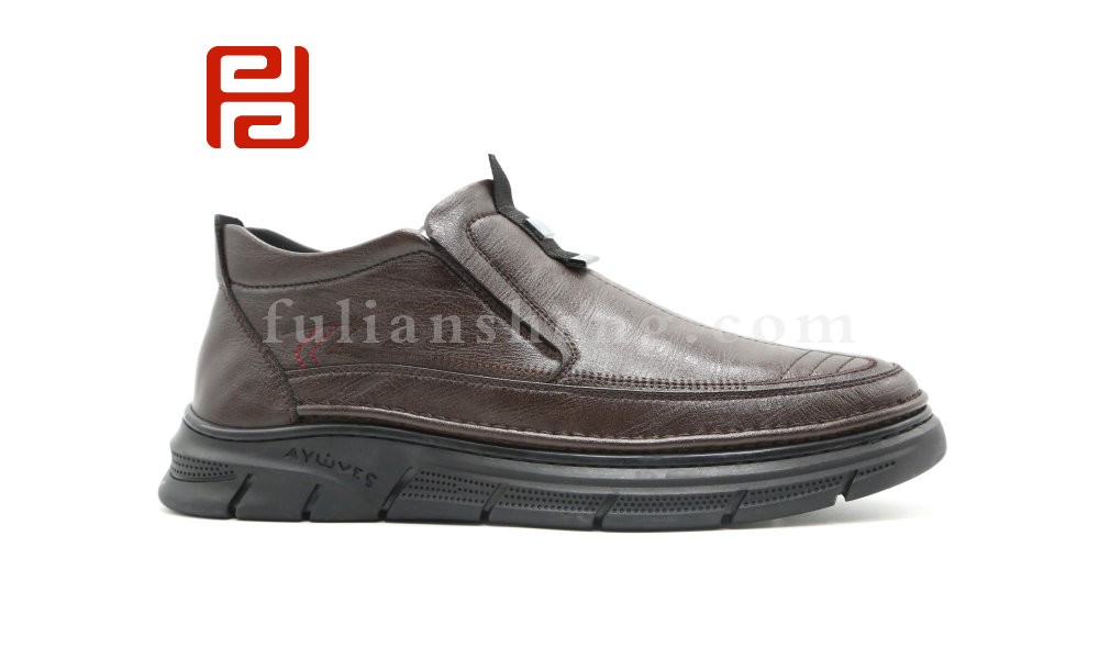 jucaikcp冬季保暖轻便手缝鞋舒适老北京布鞋男鞋