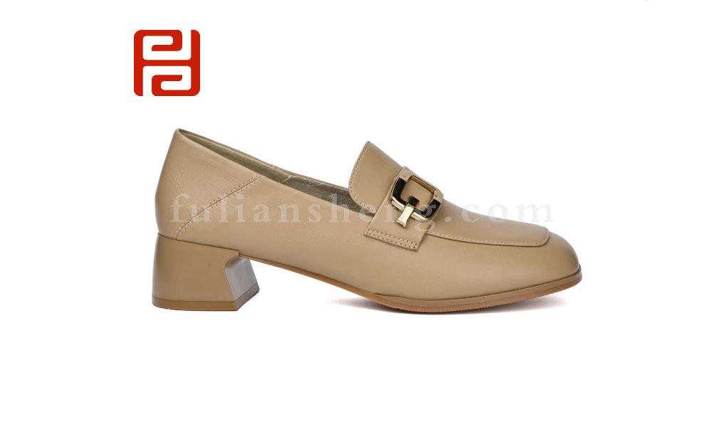 jucaikcp春秋季女鞋单鞋精致优雅魅力时装鞋