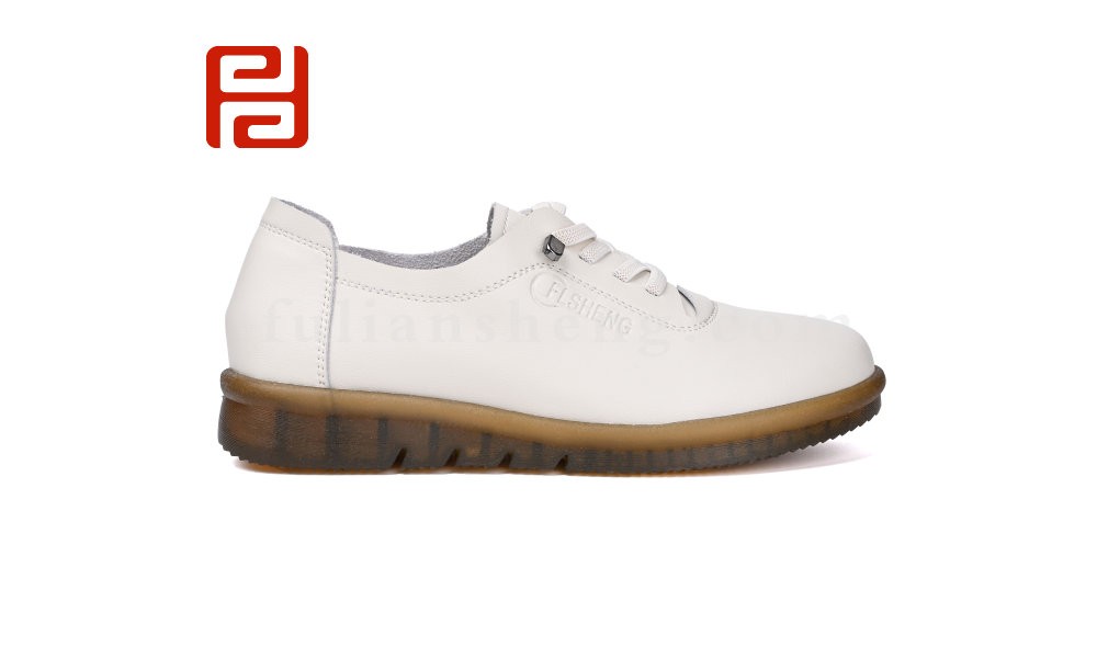 jucaikcp春秋单鞋软底小皮鞋牛筋底舒适女鞋