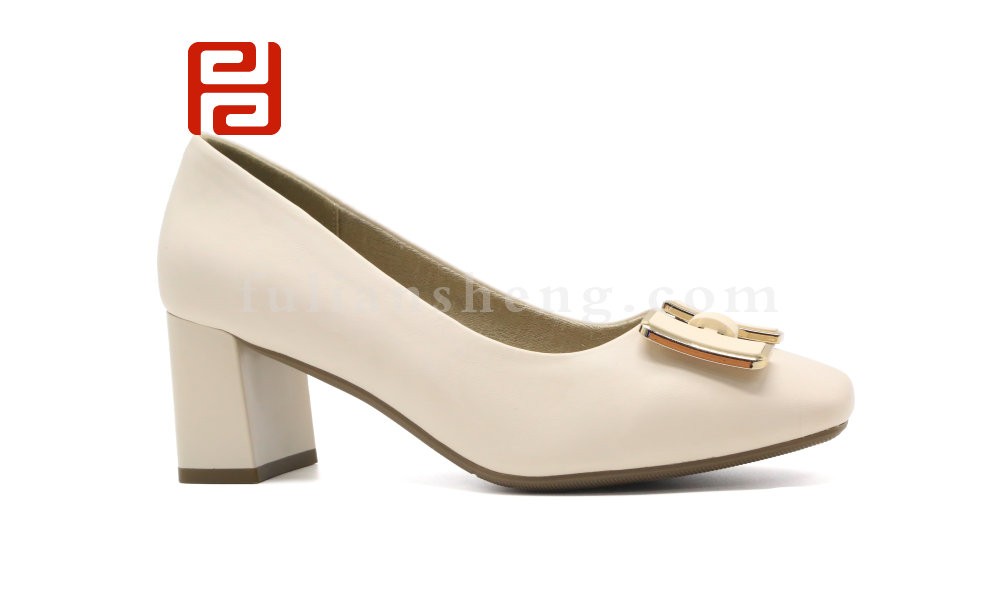 jucaikcp春秋新款魅力时装女鞋中跟粗跟工作鞋时装鞋