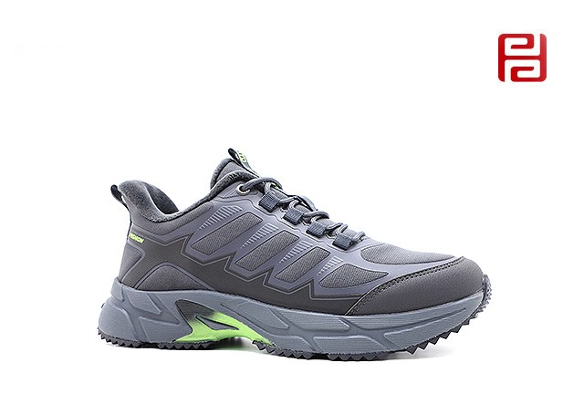 jucaikcp冬季新款旅行男鞋轻便旅行户外鞋