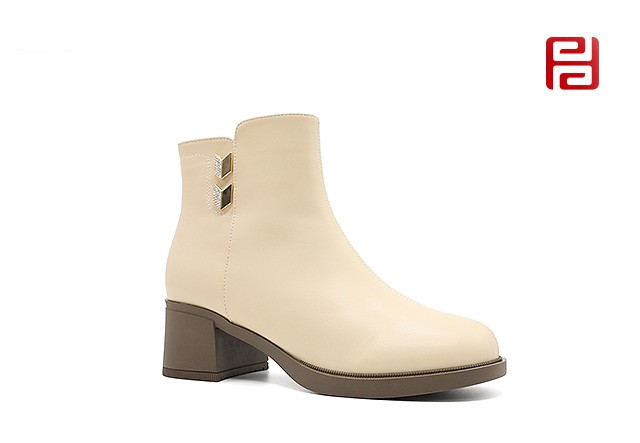 jucaikcp冬季新款轻松工作女鞋魅力时装时装鞋