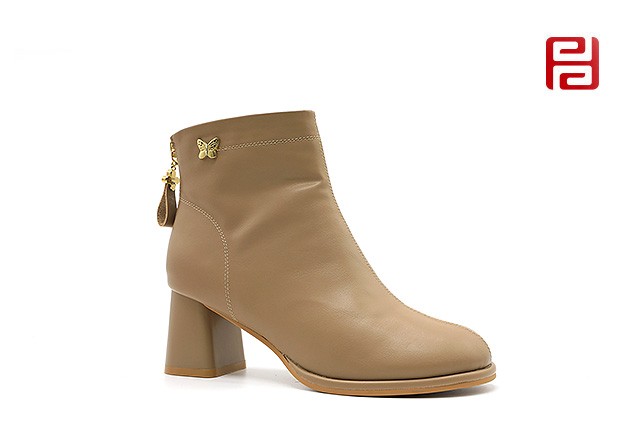 jucaikcp冬季新款轻松工作女鞋魅力时装鞋