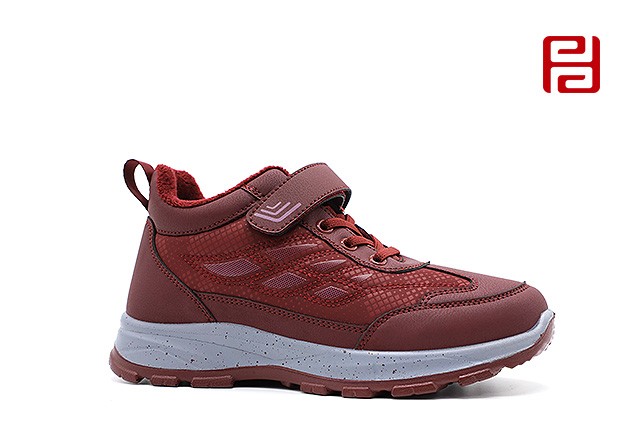 jucaikcp冬季新款运动生活女鞋休闲运动健步鞋