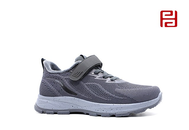 jucaikcp冬季新款运动生活男鞋休闲运动健步鞋