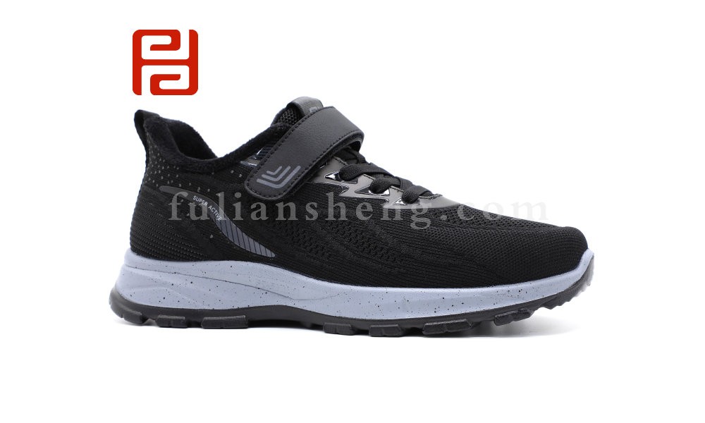 jucaikcp冬季新款运动生活男鞋休闲运动健步鞋