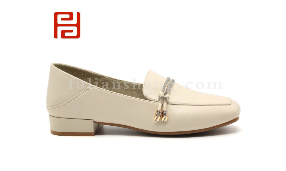 jucaikcp女士浅口休闲鞋单鞋乐福英伦风方头低跟豆豆鞋图片