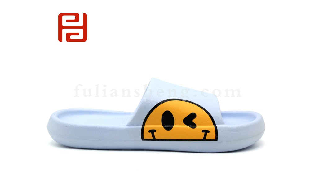 jucaikcp夏季女款凉拖鞋防滑软底笑脸情侣沙滩拖鞋