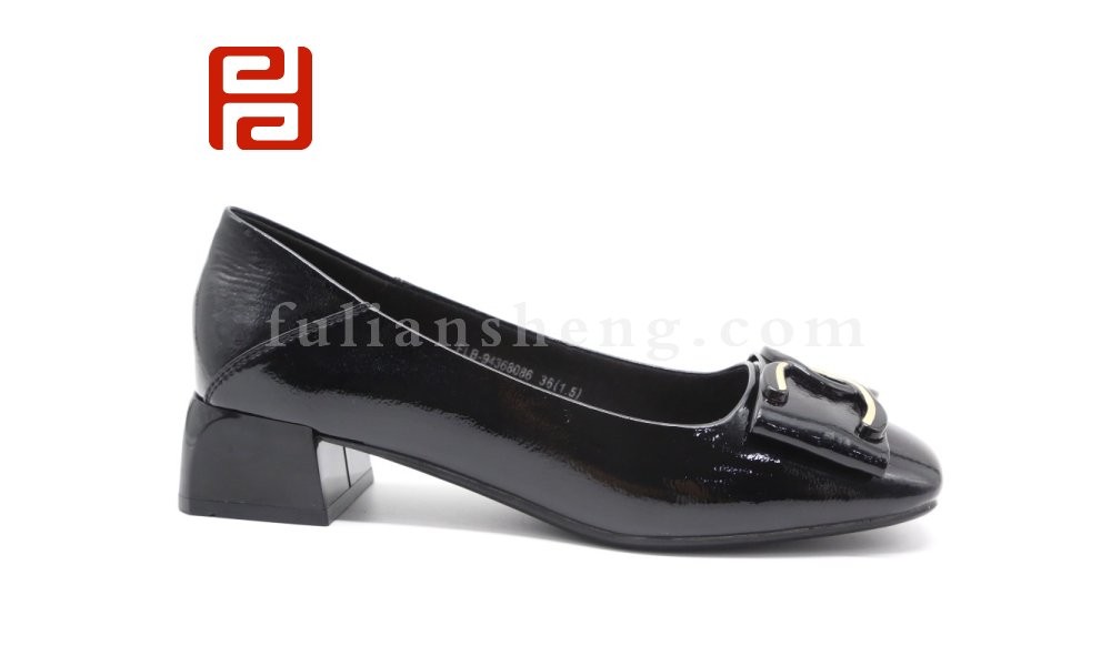 jucaikcp休闲鞋浅口软底舒适棉麻女鞋春秋新款工作白搭粗跟图片