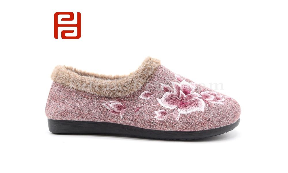 jucaikcp老北京布鞋女鞋冬季加绒保暖一脚蹬居家套脚鞋子图片