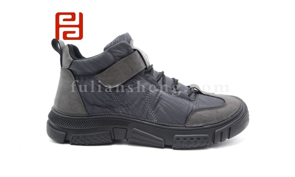 jucaikcp休闲鞋男鞋羽绒服保暖防滑户外舒适男鞋图片