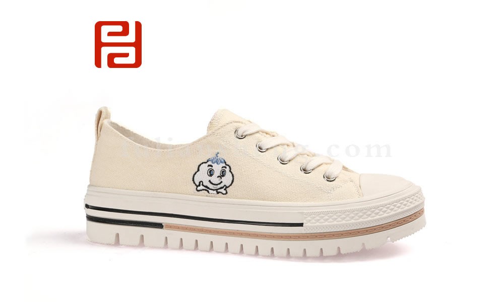 jucaikcp休闲板鞋 厚底帆布鞋棉麻刺绣舒适布鞋(图2)