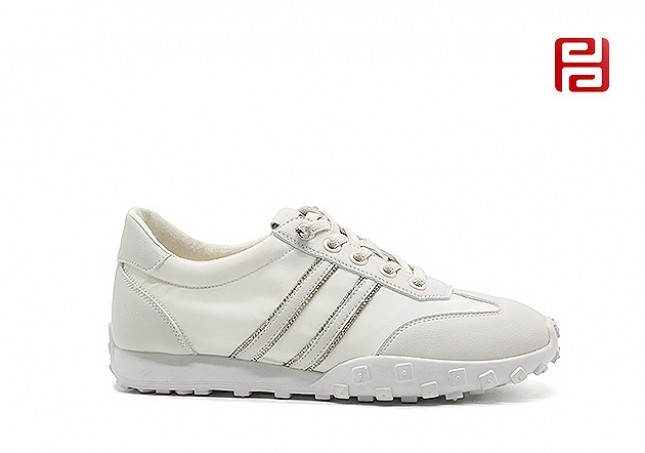 jucaikcp春季女鞋平底休闲百搭小白鞋板鞋学生鞋