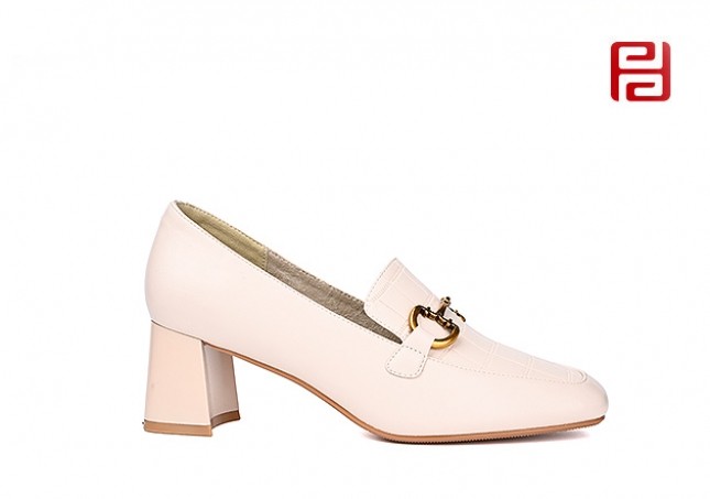 jucaikcp春秋女鞋优雅舒适跟鞋复古扣件单鞋