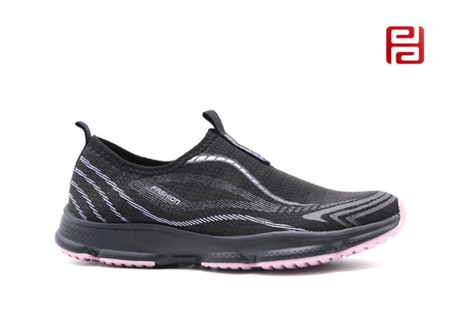 jucaikcp夏季女鞋精彩旅行涉水鞋