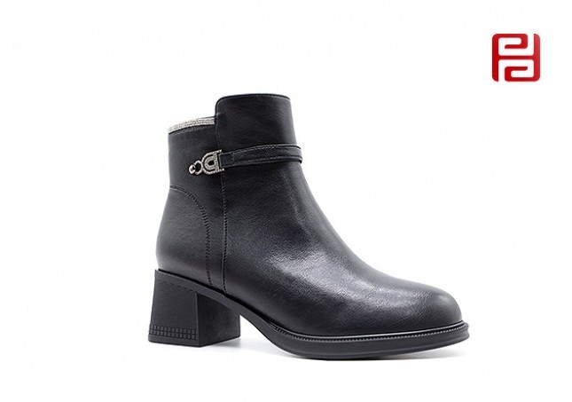 jucaikcp冬季新款轻松工作女鞋魅力时装鞋