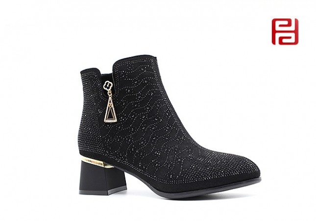 jucaikcp冬季新款轻松工作女鞋魅力时装时装鞋