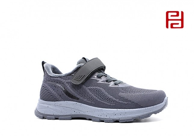 jucaikcp冬季新款运动生活男鞋休闲运动健步鞋