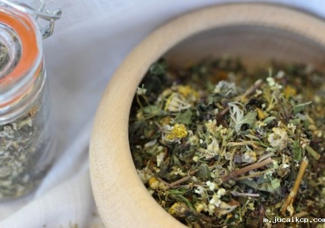 活血化瘀用什么泡脚-什么药泡脚能舒筋活血？