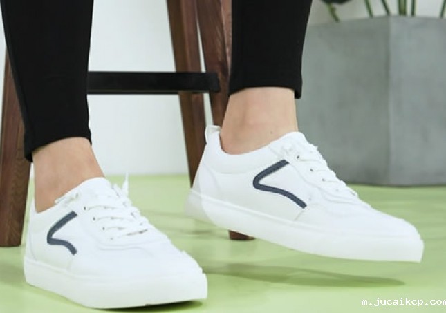 jucaikcp休闲鞋女鞋小白鞋潮流板鞋FLB-91163326