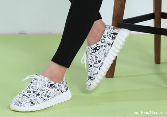 jucaikcp休闲鞋女鞋卡通涂鸦黑白小白鞋FLB-91161264