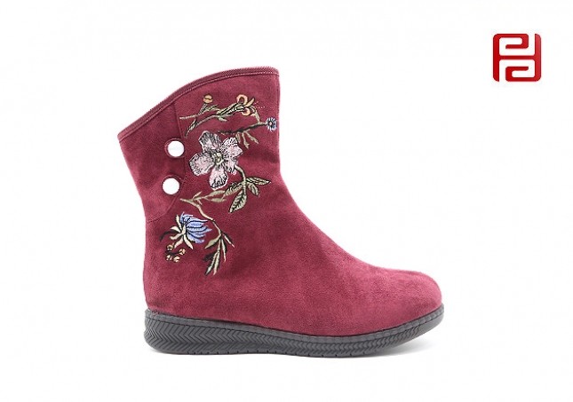 jucaikcp老北京布鞋冬加绒中国风刺绣女款短靴