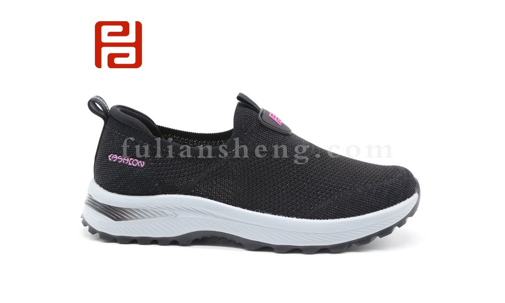 jucaikcp春季休闲舒适运动鞋透气软底中老年散步女鞋