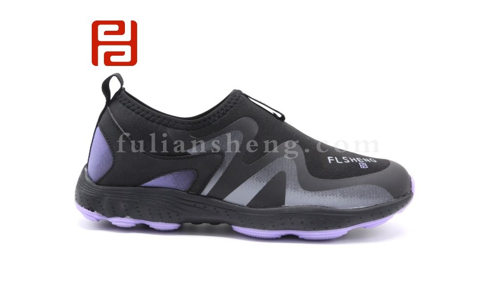 jucaikcp春秋休闲运动女鞋防滑透气旅游户外越野轻便涉水鞋